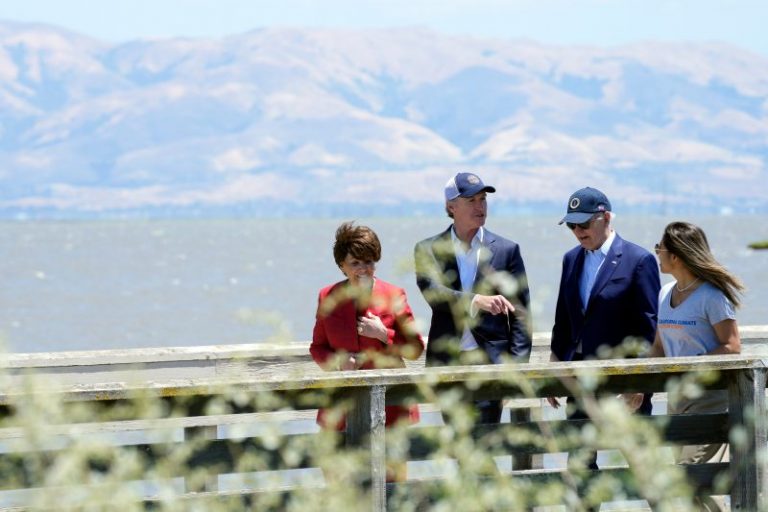 Biden, in California, seeks to shore up support from environmentalists