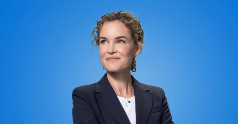 Ex-Google executive files to potentially run for retiring Feinstein’s Senate seat